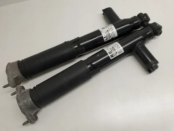 MERCEDES E W212 Airmatic Stötdämpare image 5