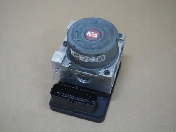Bomba ABS OEM 9806891780 para Peugeot 208, Citroen C3 II image 3