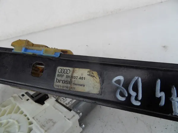 Regulador de janela dianteira esquerda AUDI A4 B8 image 7