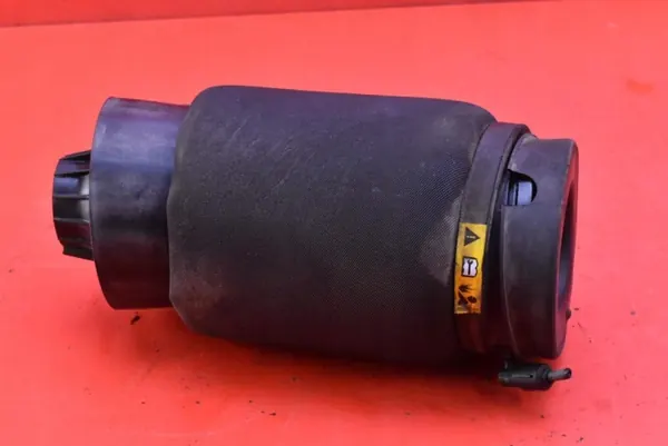 Ilma- jousi OEM 68029912AE oikea taka Jeep image 6