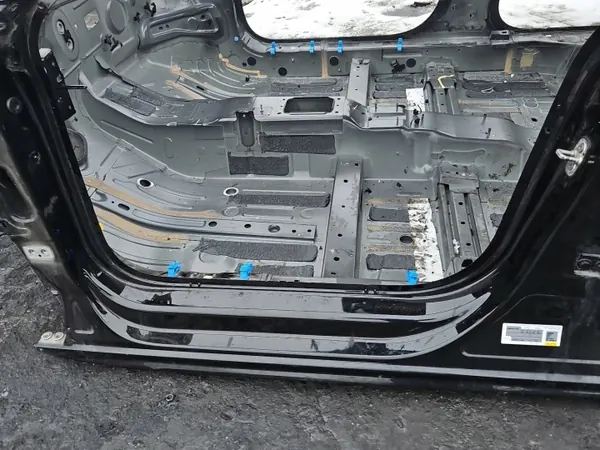 OEM IMPRK1549431 Pilar B Esquerdo Preto Peugeot image 4