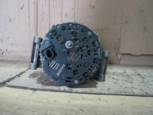 VOLVO V70 S80 XC70 V60 S60 XC60 3.0 T6 Vaihtovirtageneraattori image 6