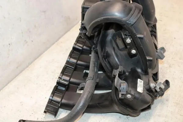 Colector de admisión BMW OE usado OEM 7559063 image 3