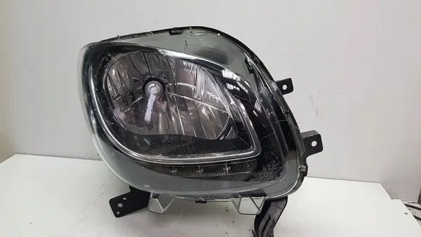 Rechter voorlamp Smart ForFour W453 A4539061301 image 3