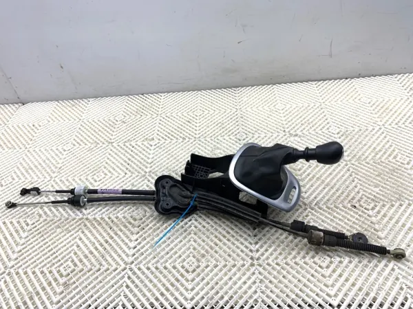 Levier de Vitesse OEM 8201021402 pour Renault Grand Scenic III image 2
