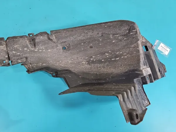 Front Right Wheel Arch Nissan Note E11 63842-9U000 image 3