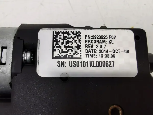 Jeep Cherokee 2015 schuifdakmotor OEM 2923226F07 image 6