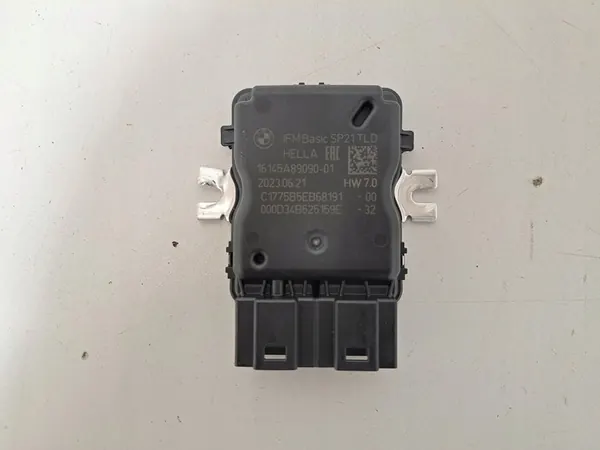 Contrôleur de pompe à essence BMW X5 G05 5A89090 image 1