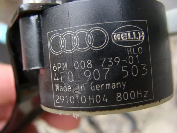 Sensor de nível Xenon traseiro Audi A6 C6 4F0907503 image 4