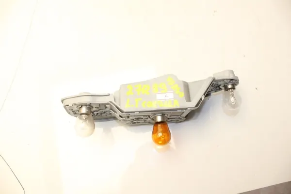 OEM takavalon lamppunauha vasen Toyota Corolla Verso II image 3