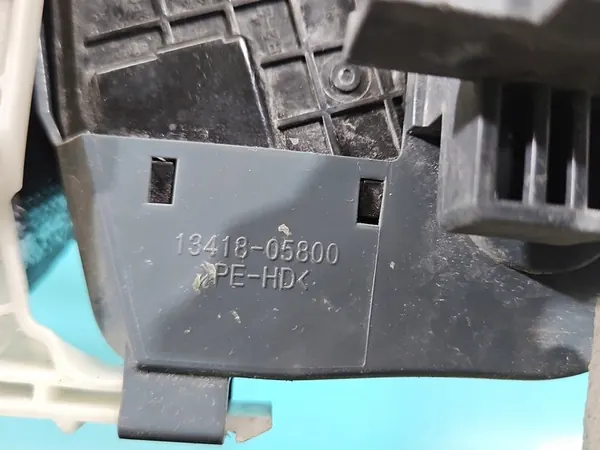 Höger Baklås 81420-F2000 Hyundai Elantra VI 15-20 image 6