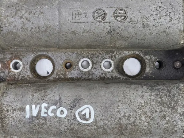 Tampa de Válvula IVECO DAILY 3.0 06-14 504166567 image 8