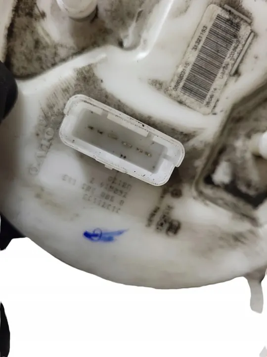 Bomba de combustível VOLVO V40 CROSS COUNTRY 2.0L diesel OEM 0580203115 image 7