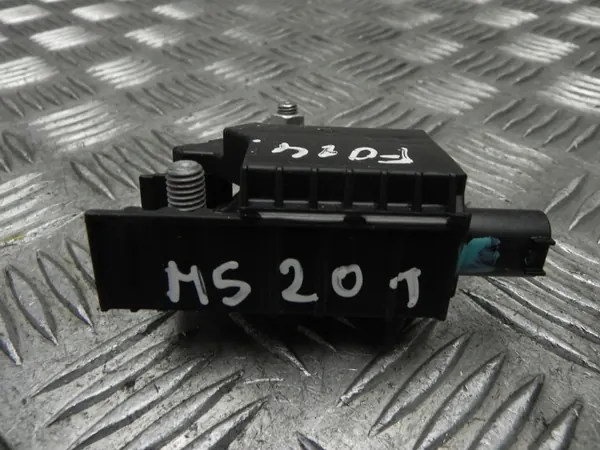 Lexus batteriskydd OEM 28859-31010 image 3