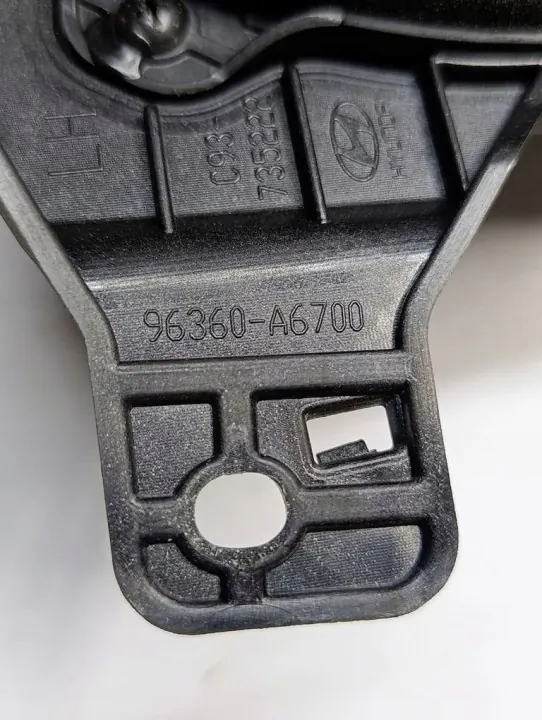 Altavoz Hyundai i30 II OEM 96360A6700 - Usado image 4