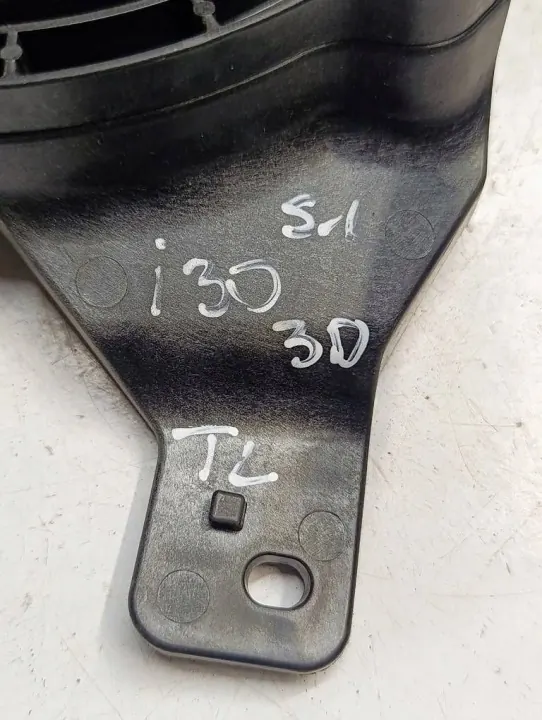 Altavoz Hyundai i30 II OEM 96360A6700 - Usado image 5