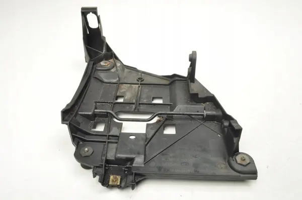 Oikean ajovalon kiinnitysliukka OEM 99663104200 Porsche image 2
