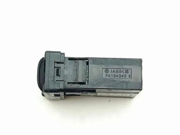 Toyota RAV4 IV Aux/USB Multimedia-aansluiting OEM 8619042040 image 7