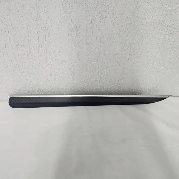 Tesla X Plaid 2022 Oikea Ovenlista OEM 166156400C image 2