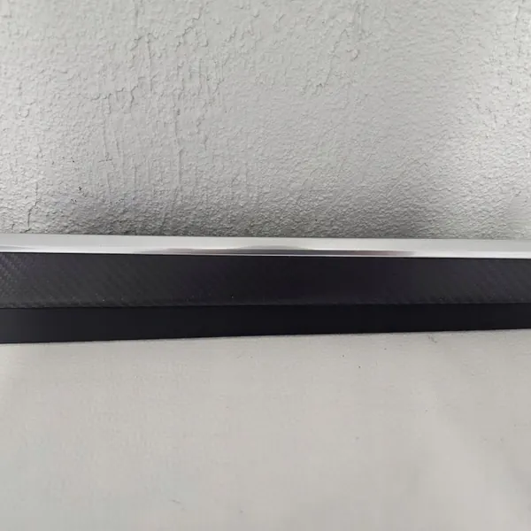Tesla X Plaid 2022 Oikea Ovenlista OEM 166156400C image 3