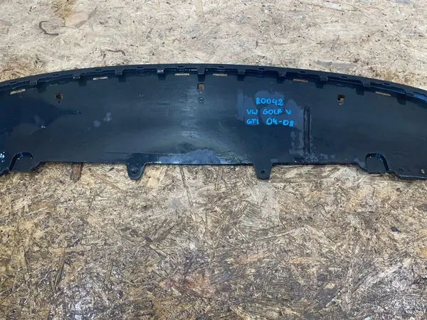 VW Golf V 5 GTI 04-09 Framspoiler image 7