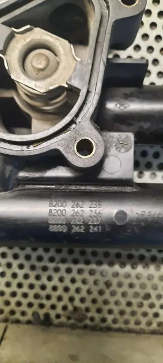 Carcasa de termostato Renault Trafic II image 3