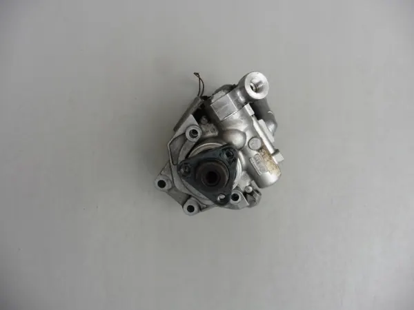 Pompe de direction OEM 8K0145156L pour Audi S4 B8 image 2