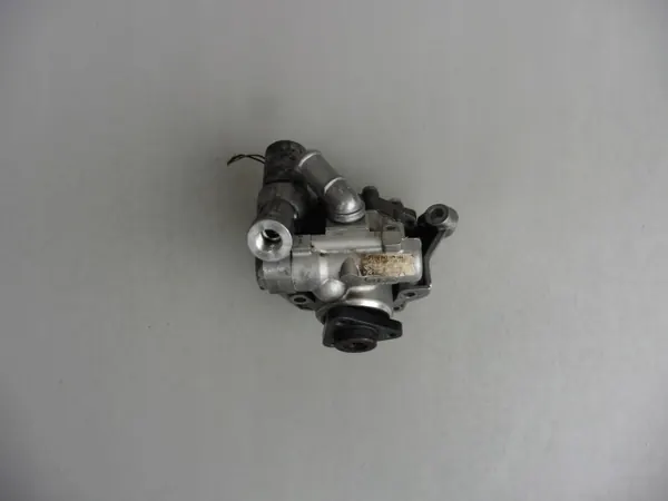 Pompe de direction OEM 8K0145156L pour Audi S4 B8 image 4