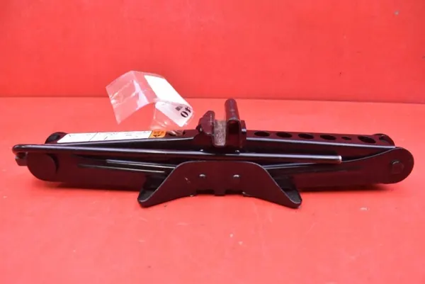 Gato Elevador Ford Focus MK3 2011-2015 OEM MAMAUTO-1079040 image 2