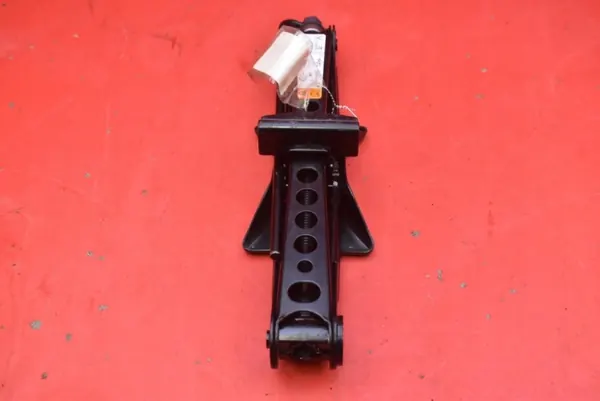 Gato Elevador Ford Focus MK3 2011-2015 OEM MAMAUTO-1079040 image 4