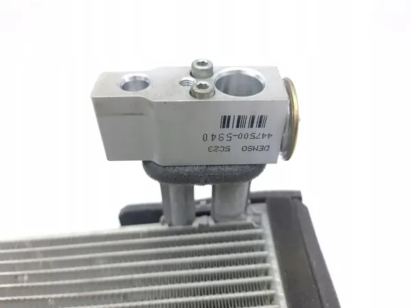 Núcleo de calefacción A/C OEM 4475005940 para Toyota RAV4 image 4