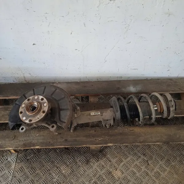 OEM 1T0413031DS Amortecedor MacPherson Direito VW Golf V image 2