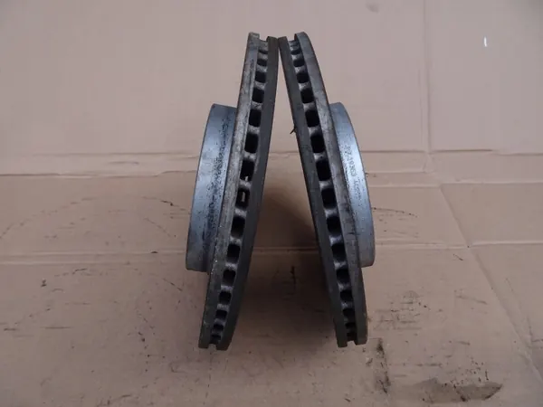 Conjunto discos e pastilhas dianteiras OEM Marwoj881..433 image 4