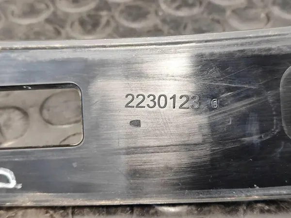 Faixa de teto esquerda SKODA 1.0L gasolina 2023 2230123 image 6