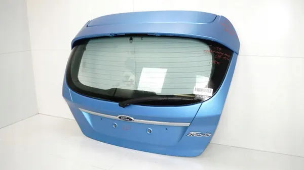 Puerta Trasera Ford Fiesta MK7 OEM 360174027 - Usado image 4