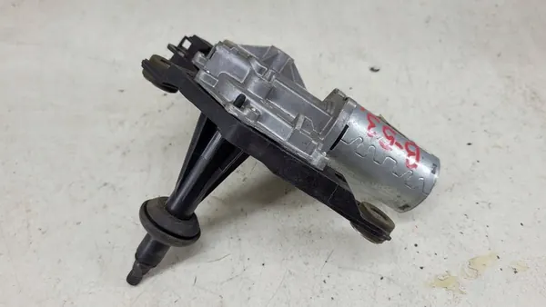 Mercedes-Benz A-Klasse W176 Heckwischermotor A1769066300 image 4