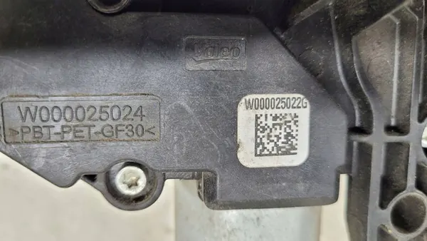 Mercedes-Benz A-Klasse W176 Heckwischermotor A1769066300 image 6