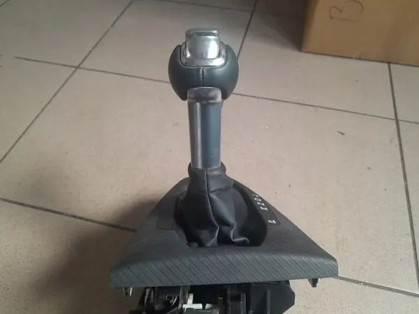 Pomo de cambio Ford OE OEM S650 para Mustang VII image 4