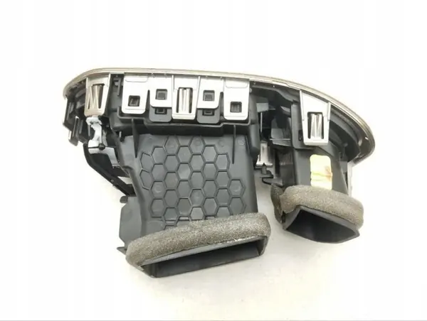 Bocal de ar Dodge RAM 1500 2019 dianteiro esquerdo OEM 6BK652X7AD image 3
