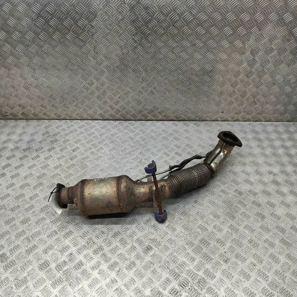 Catalyseur OEM 32264101 pour Volvo XC40 image 2