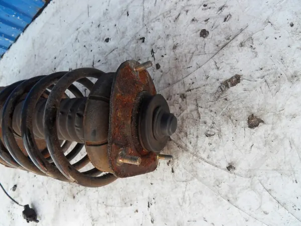 VOLVO S60 V70 II 00-06 2.4 D Ammortizzatore Mozzo image 3