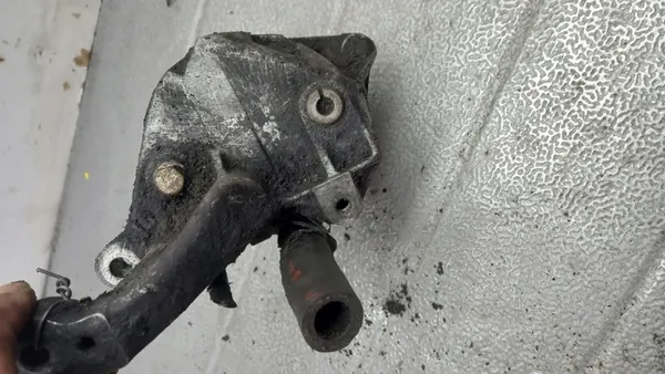 Bomba de direção assistida VW Golf II 88R 027145255 image 4