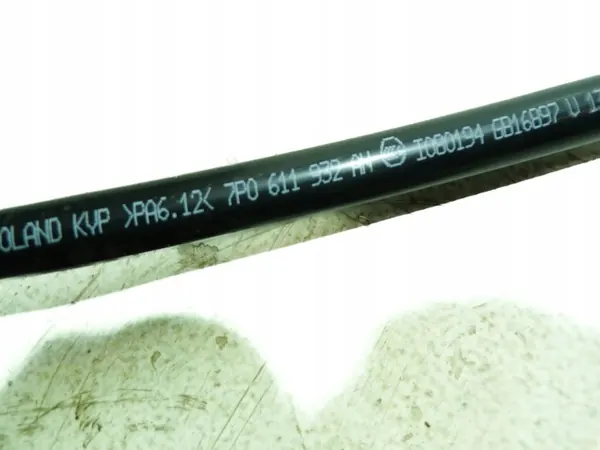 VW TOUAREG 7P5 katon vesisäiliöletku OEM 7P0611932AN image 3