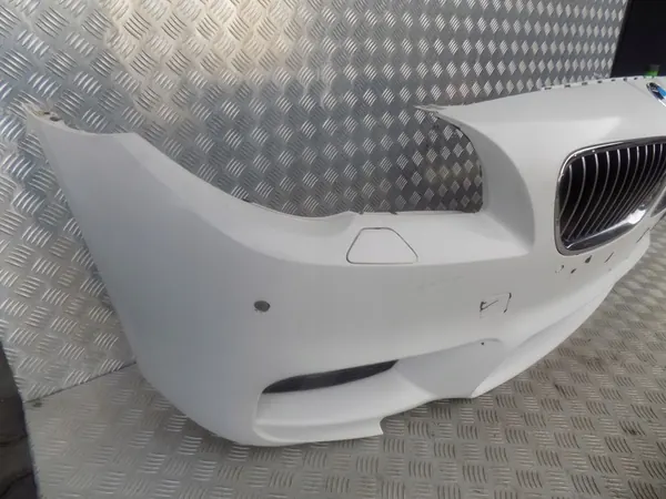 BMW 5 F10 M-PACK Paraurti Anteriore image 3