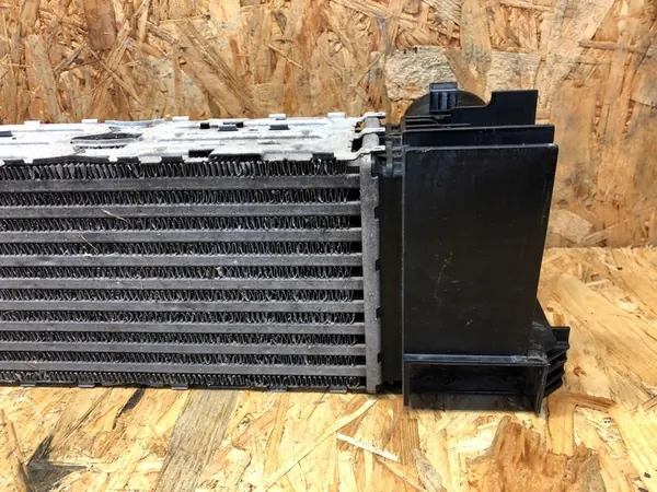Intercooler BMW F20 F21 F22 F23 F30 F32 F36 OEM 7600530 image 3
