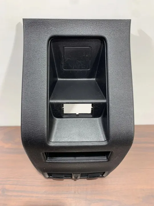 Mitsubishi Outlander IV middenconsole OEM 8011C694ZZ image 8