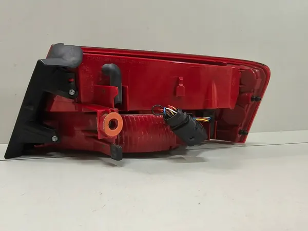 Luz trasera izquierda Audi A5 8T Sportback LED 8T8945095D image 7