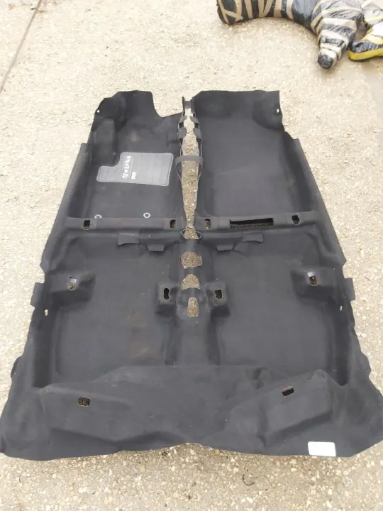 Toyota AYGO II lattiamatto OEM 58510-0H090 image 2