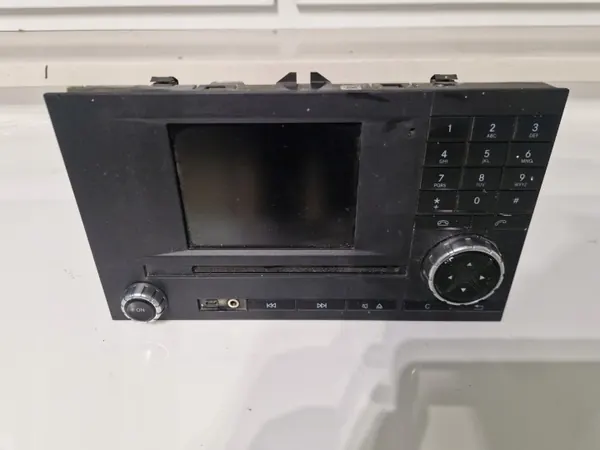 Radio CD OEM A0004465862 para Mercedes Actros MP4 image 2