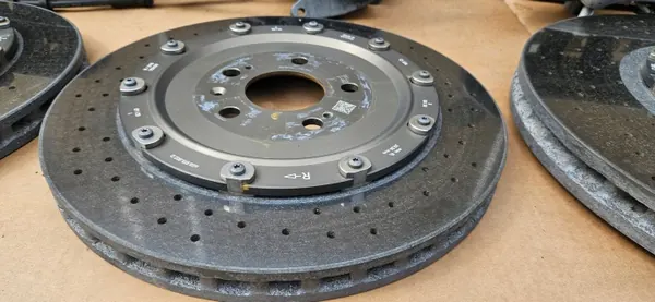 Étriers & Disques OEM 4G8615601D pour Audi RS7/RS6 image 8